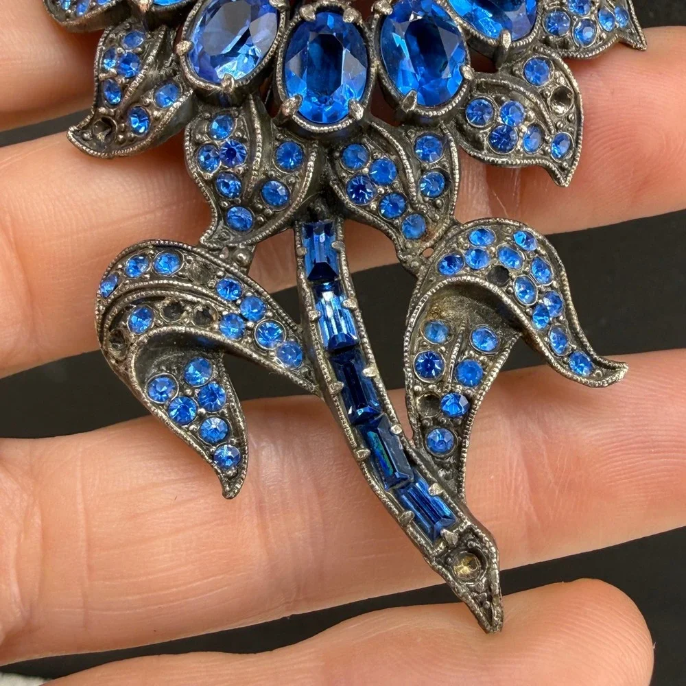 Vintage Pot Metal Brooch Blue Rhinestone Sunflower Brooch Floral  Large